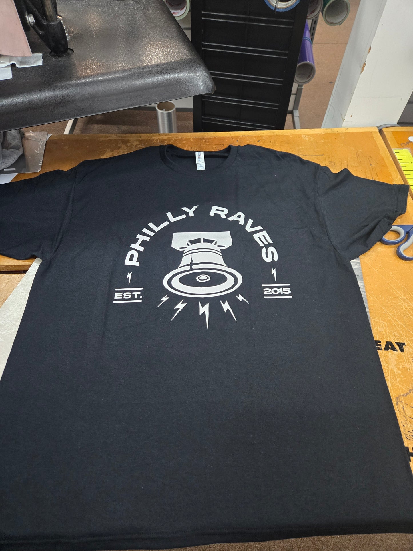 Philly Raves Official T-Shirt [FREE SHIPPING]